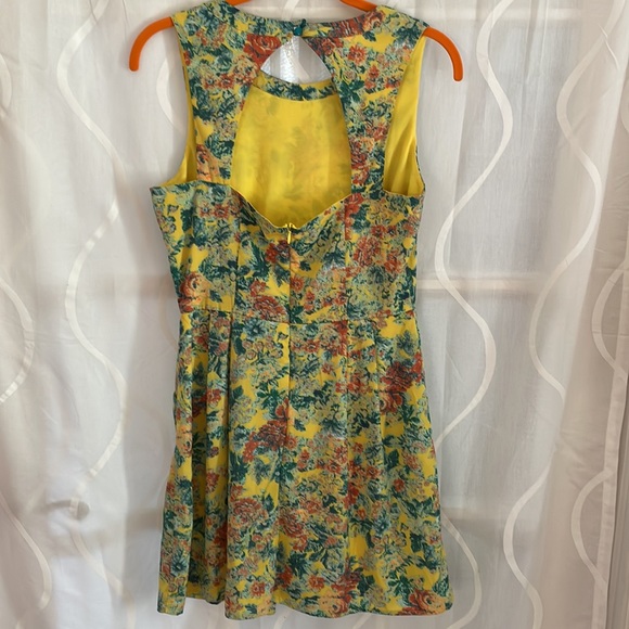 Pink Owl Yellow Floral Print Dress, Small - Picture 5 of 8